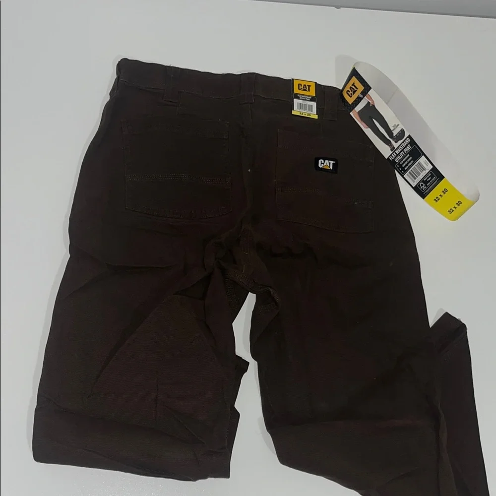 Caterpillar Men's Cargo Pants - Brown - Picture 7 of 9